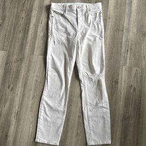 Gap Size 28r Slim Straight Leg Jean White Ripped